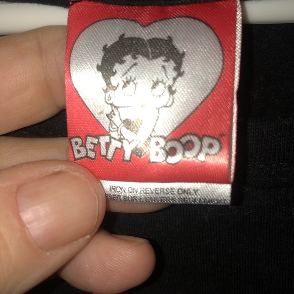 Betty Boop Graphic Black Tee - Picture 5 of 8